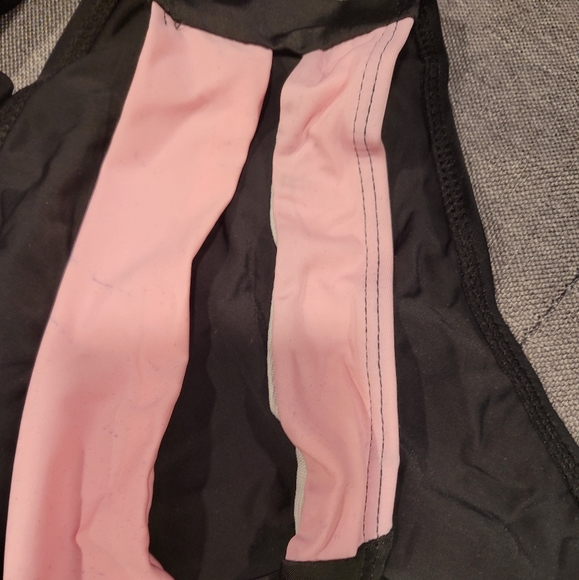 2 piece bathing suit - Picture 4 of 6